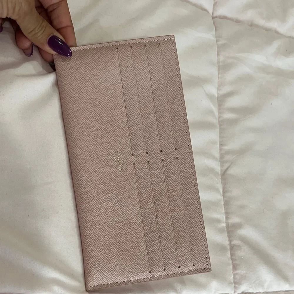 Louis Vuitton card insert